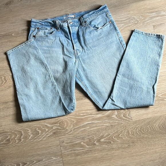 Levi’s Icon Wedgie Cropped Straight Leg High Rise Jean Rigid Denim Light Wash 32 - Picture 10 of 14